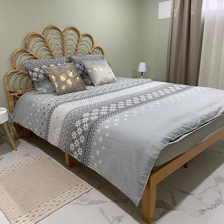 Appartement Cosy Le Lys Vert A 40Mn De Paris Dammarie-lè-Lys Esterno foto
