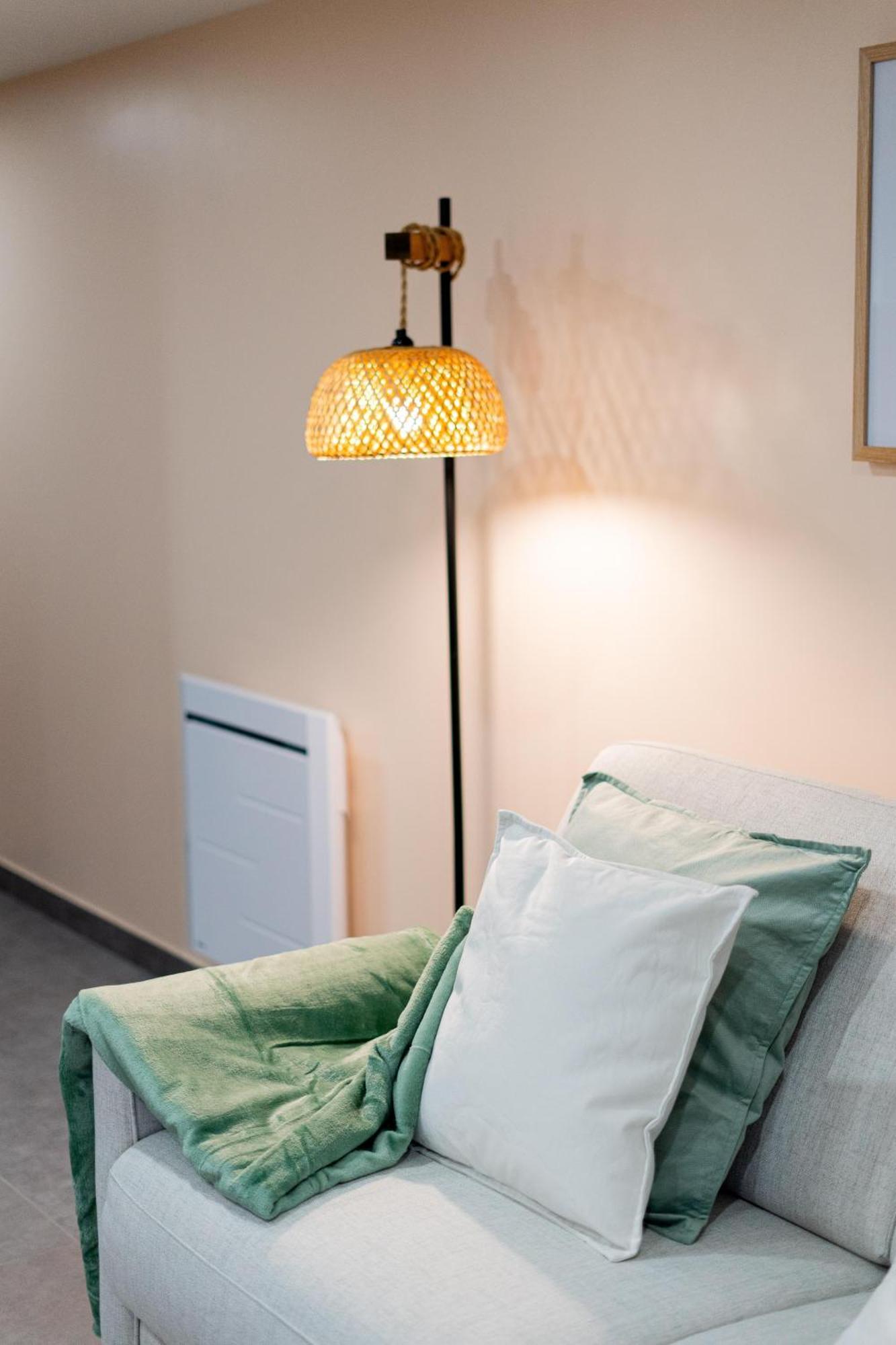 Appartement Cosy Le Lys Vert A 40Mn De Paris Dammarie-lè-Lys Esterno foto