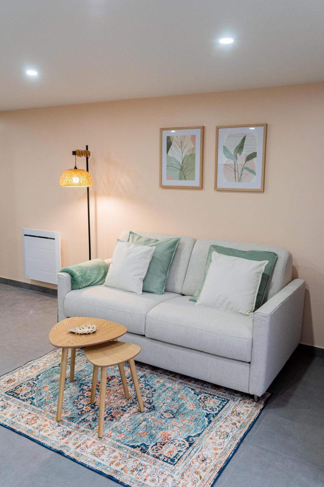 Appartement Cosy Le Lys Vert A 40Mn De Paris Dammarie-lè-Lys Esterno foto