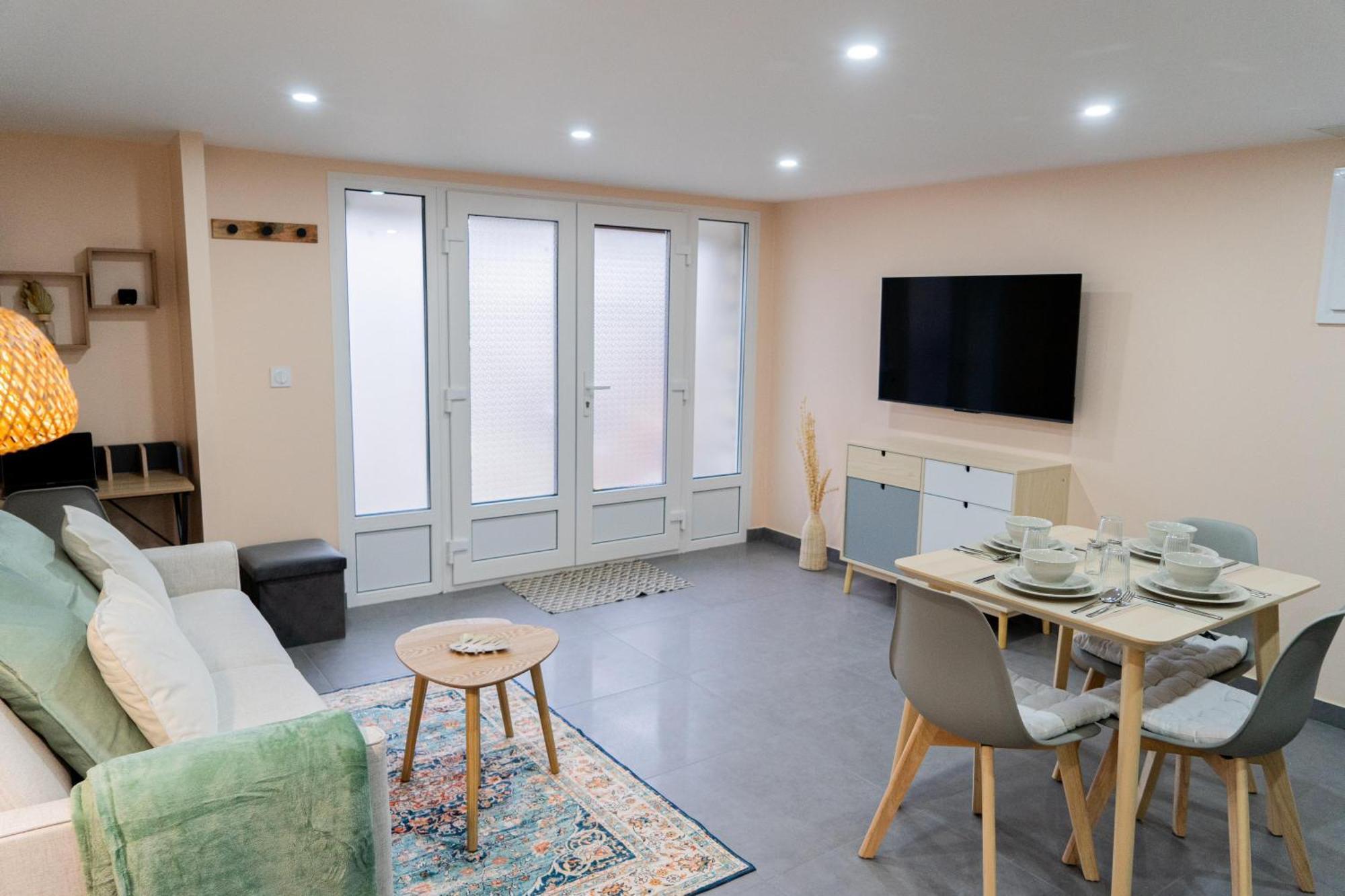 Appartement Cosy Le Lys Vert A 40Mn De Paris Dammarie-lè-Lys Esterno foto